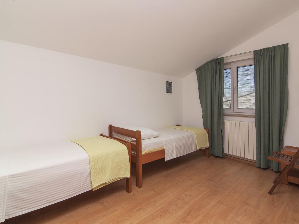 Apartments Ceja Near Sea Medulin Extérieur photo