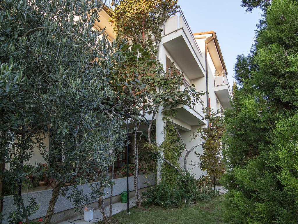 Apartments Ceja Near Sea Medulin Extérieur photo