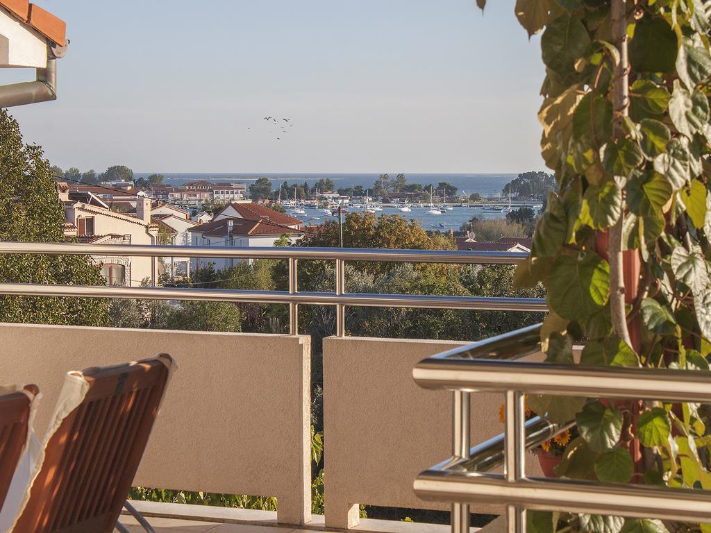 Apartments Ceja Near Sea Medulin Extérieur photo